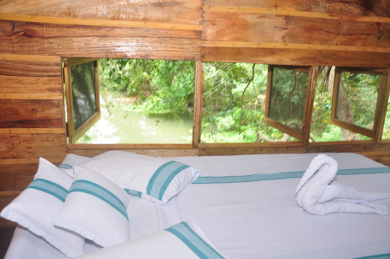 Kumbuk Tree House Villa Тисамахарама Екстериор снимка
